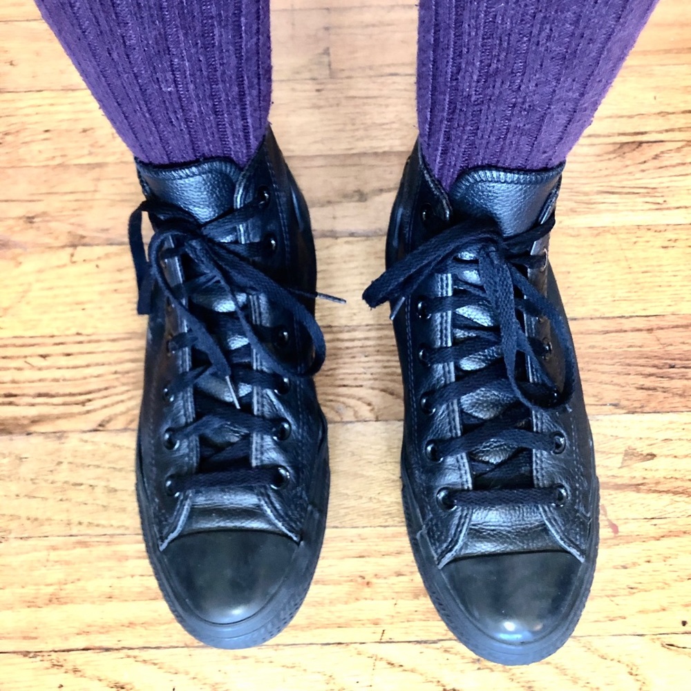 Black leather converse